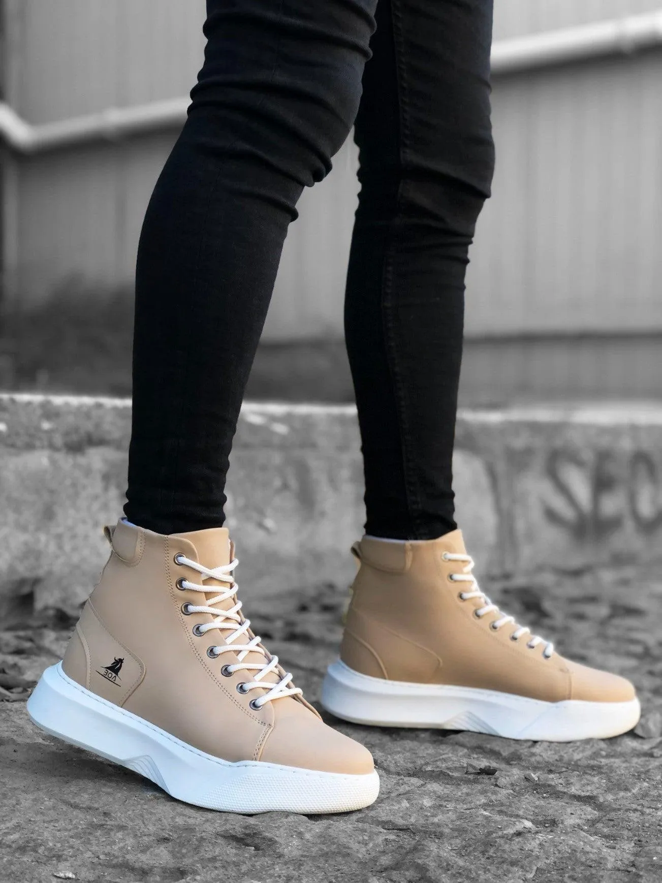 BA0155 Lace-up Men's High-Sole Cream White Sole Sports Boots