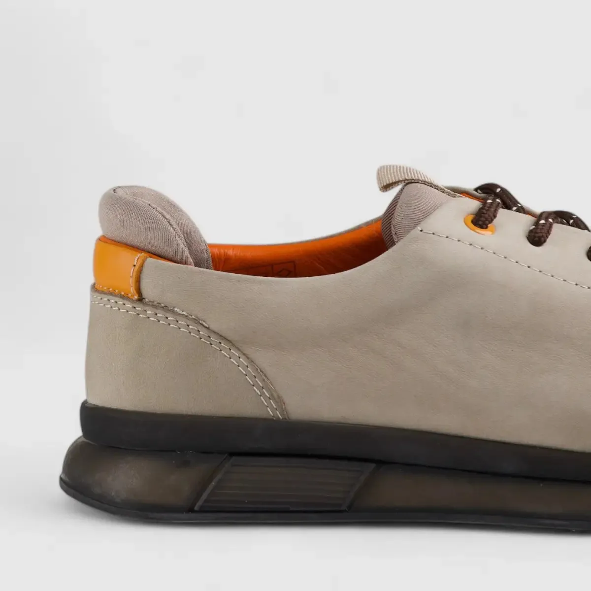 Bulletti Lace Up Sneaker Beige 152-17055