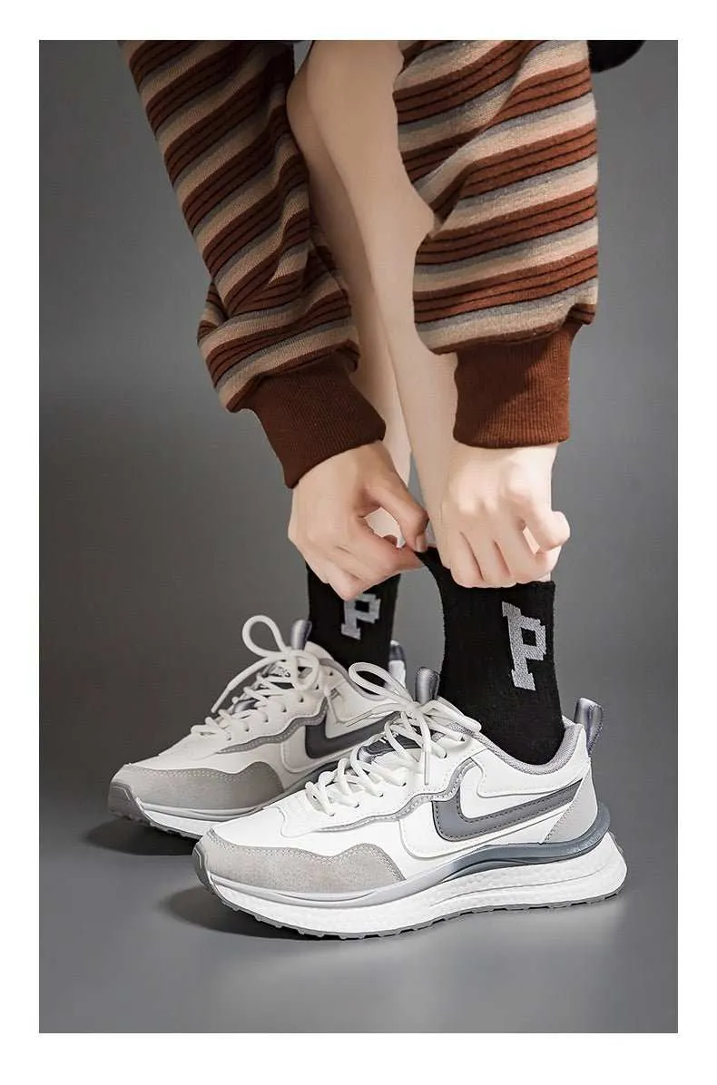 Causal Sports Leather Sneakers