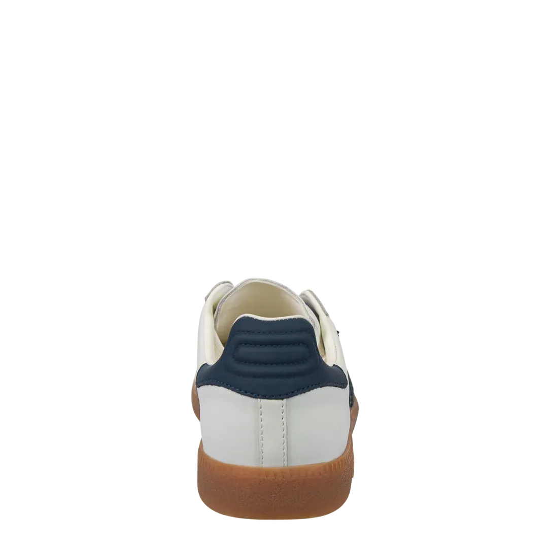 Cloud Sneaker - Navy
