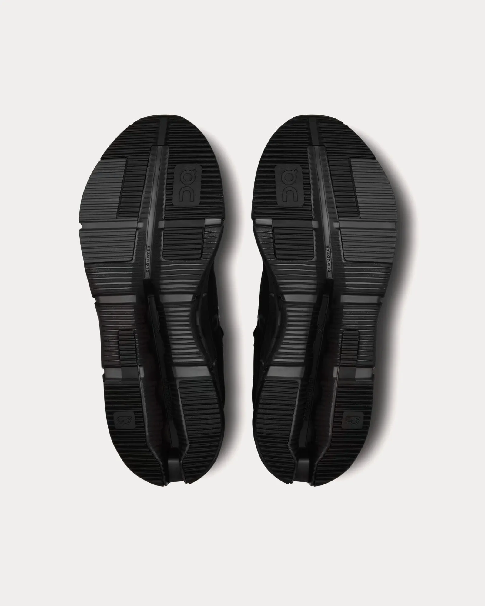 Cloudnova All Black Running Shoes