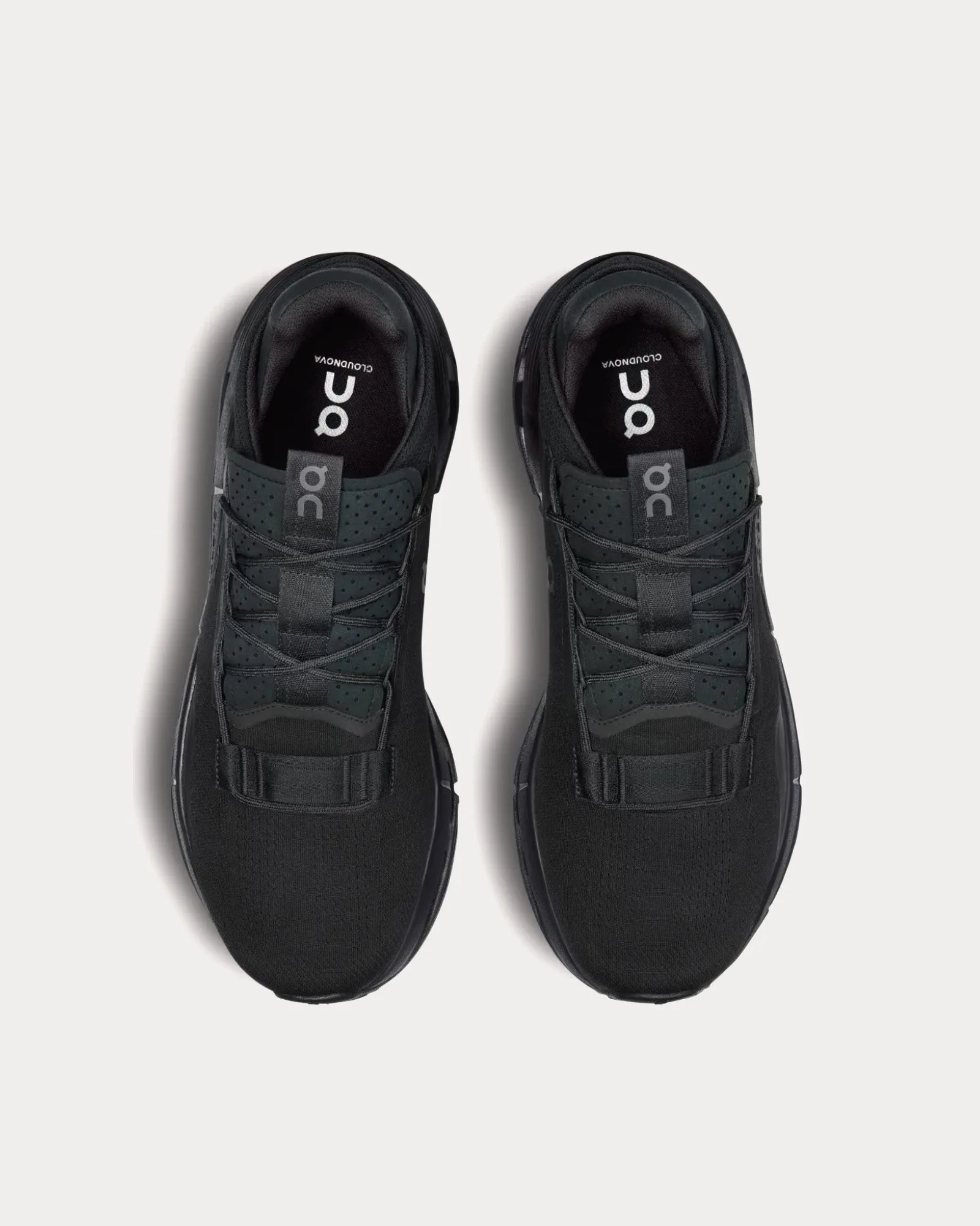Cloudnova All Black Running Shoes