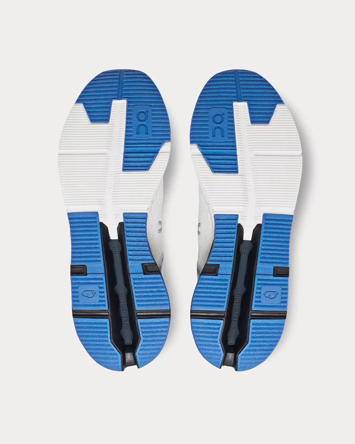 Cloudnova Flux Undyed-White / Cobalt Running Shoes