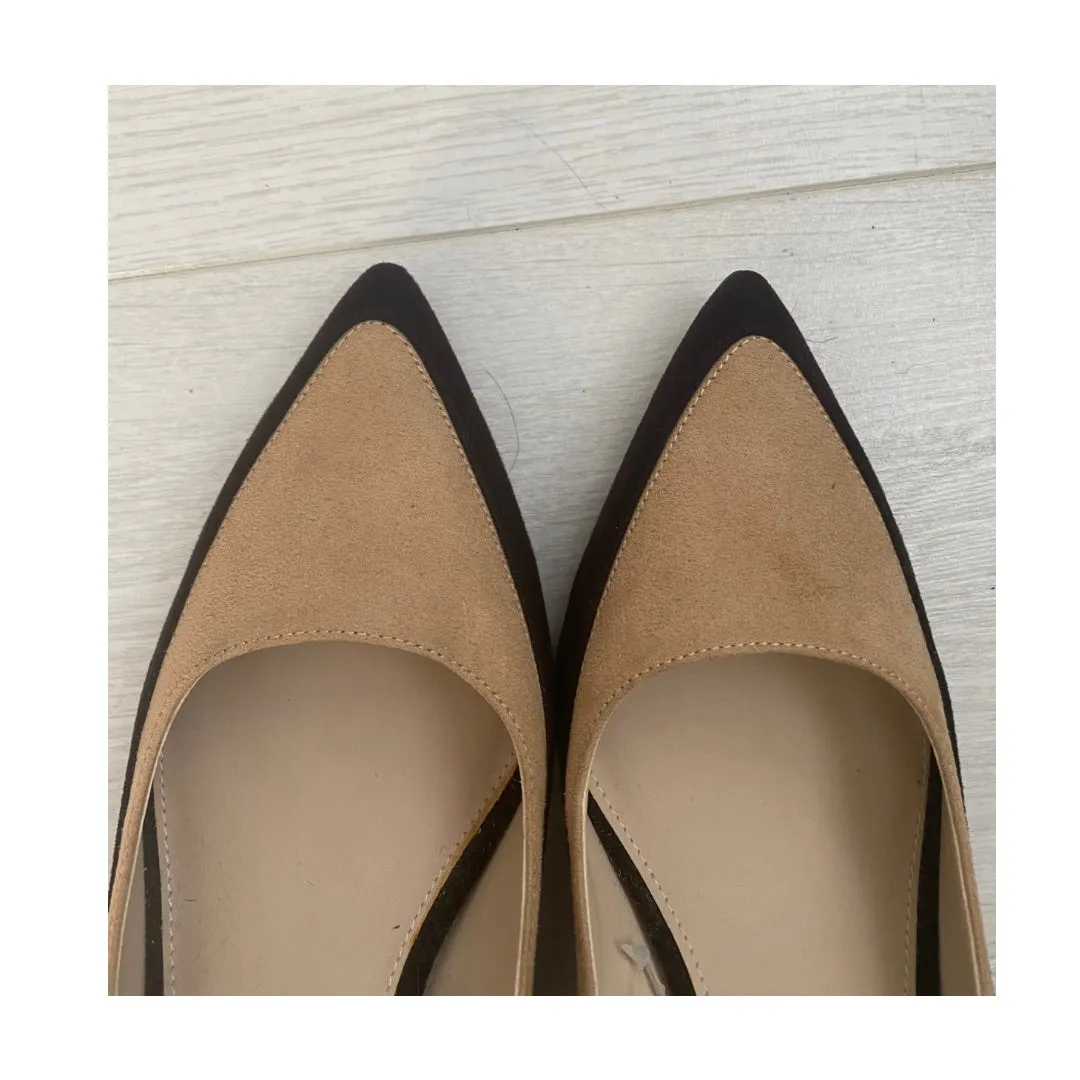 Contrast Colour Suede Court Shoe Black Beige SIZE 41