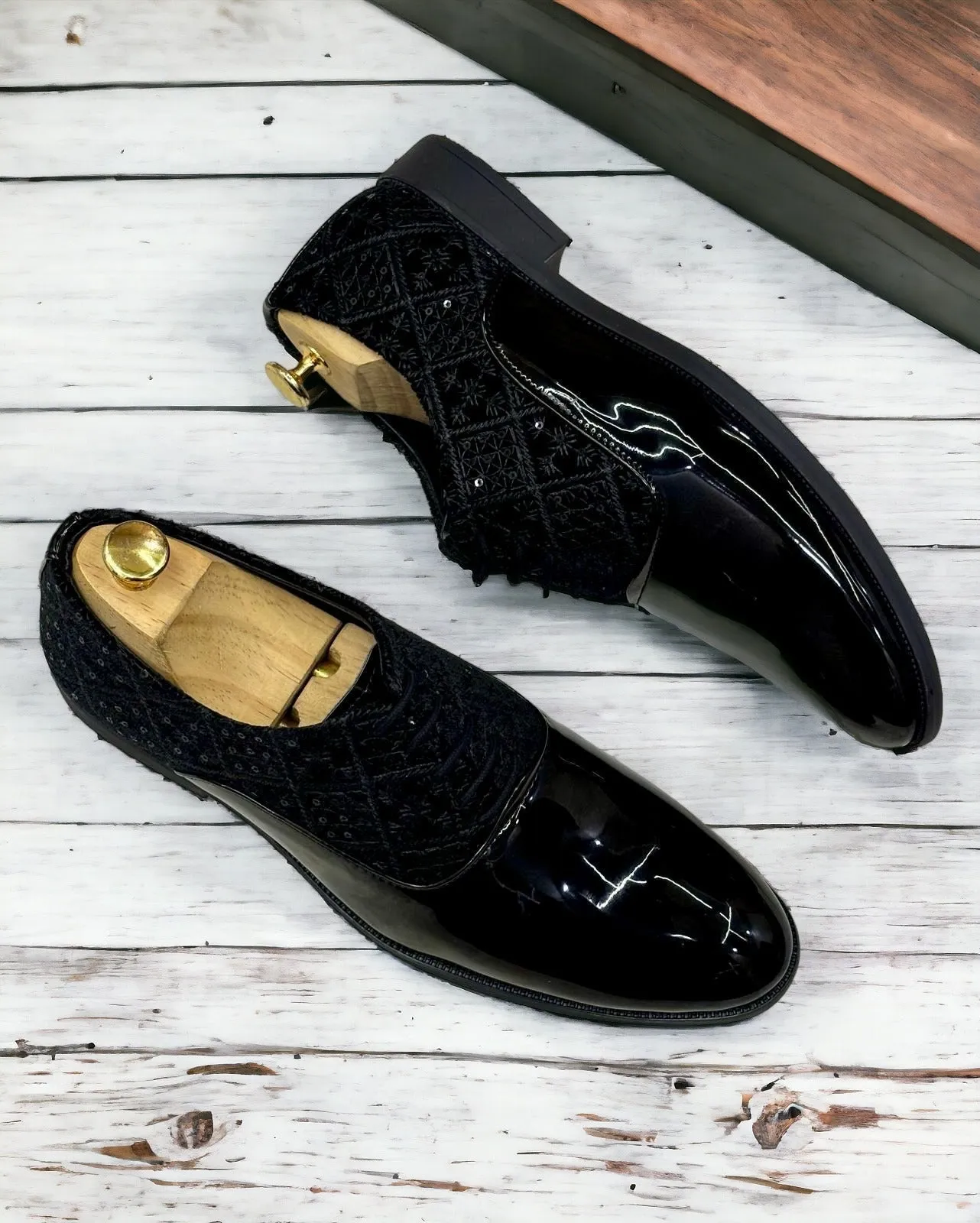 Fashion Shiny Shimmer Lace-Up Black Dress Shoes for Men