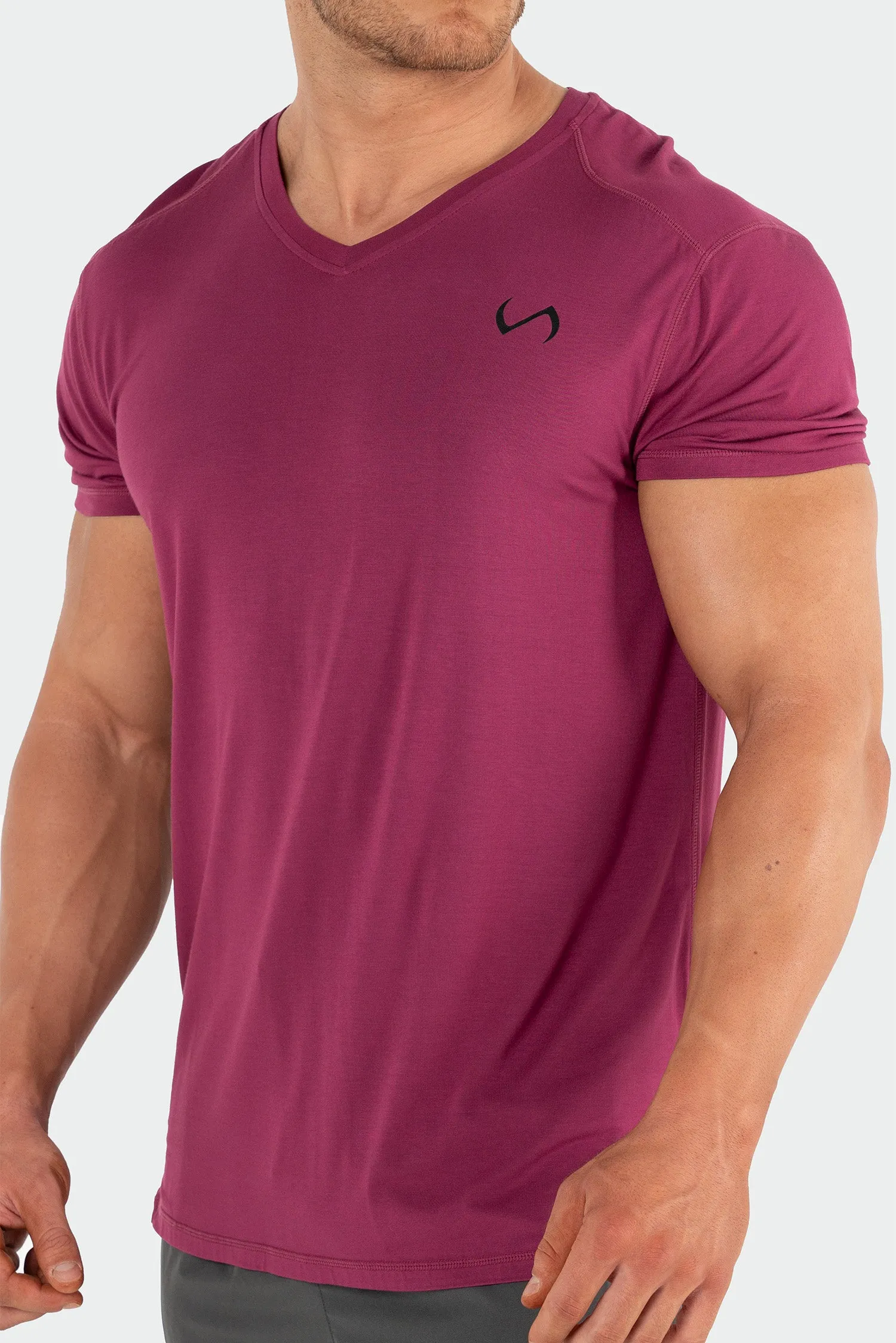 Focus Performance Bamboo V-Neck