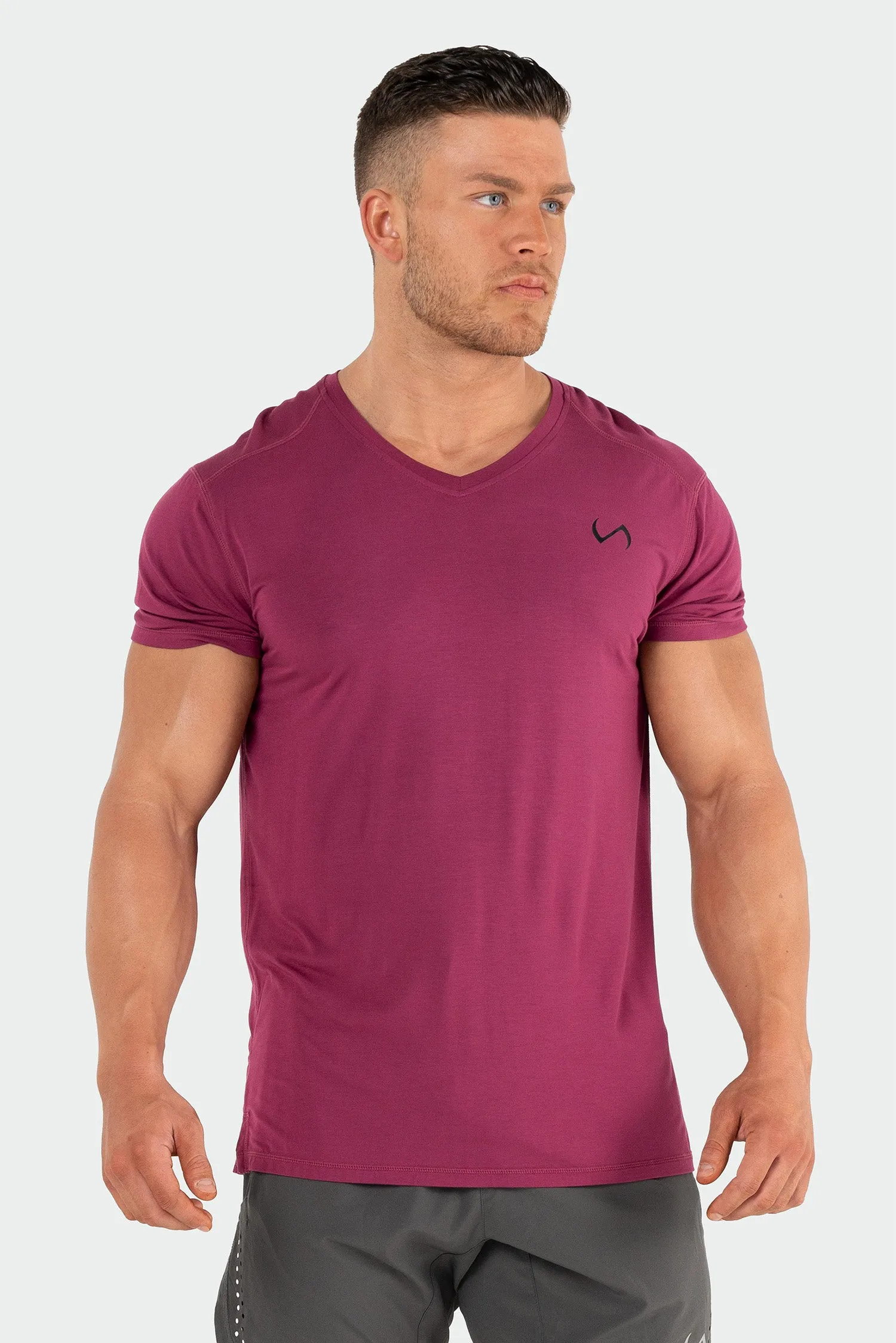 Focus Performance Bamboo V-Neck