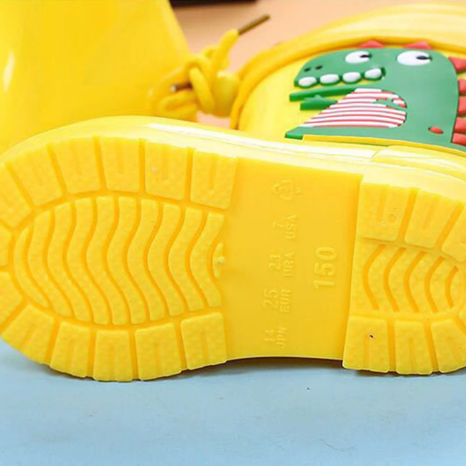 Generic Toddler Dinosaur Rain Boots Waterproo𝐟 Rubber Kids Rain Boots for Girls Boys Outdoor Non Slip Water (Yellow, 2-3 Years)