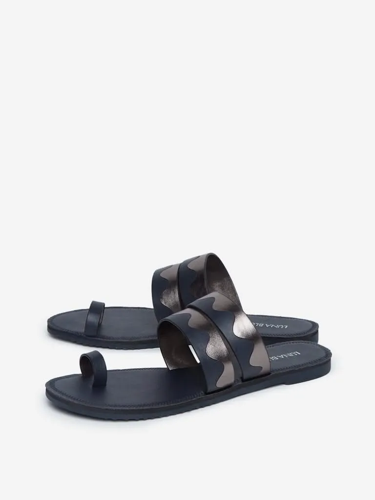 LUNA BLU Navy Scalloped Design Kolhapuri Sandals