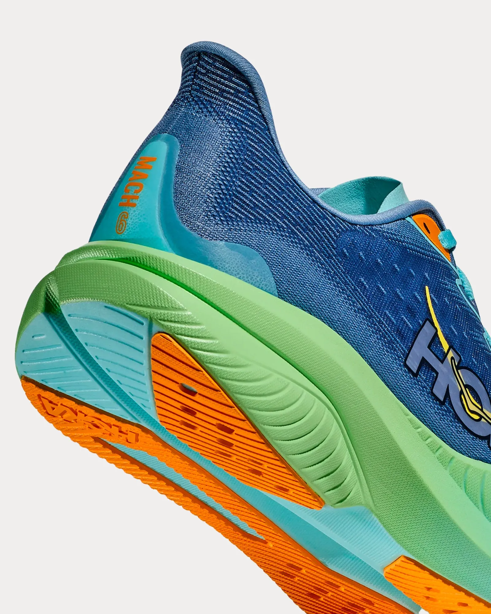 Mach 6 Dusk / Shadow Running Shoes