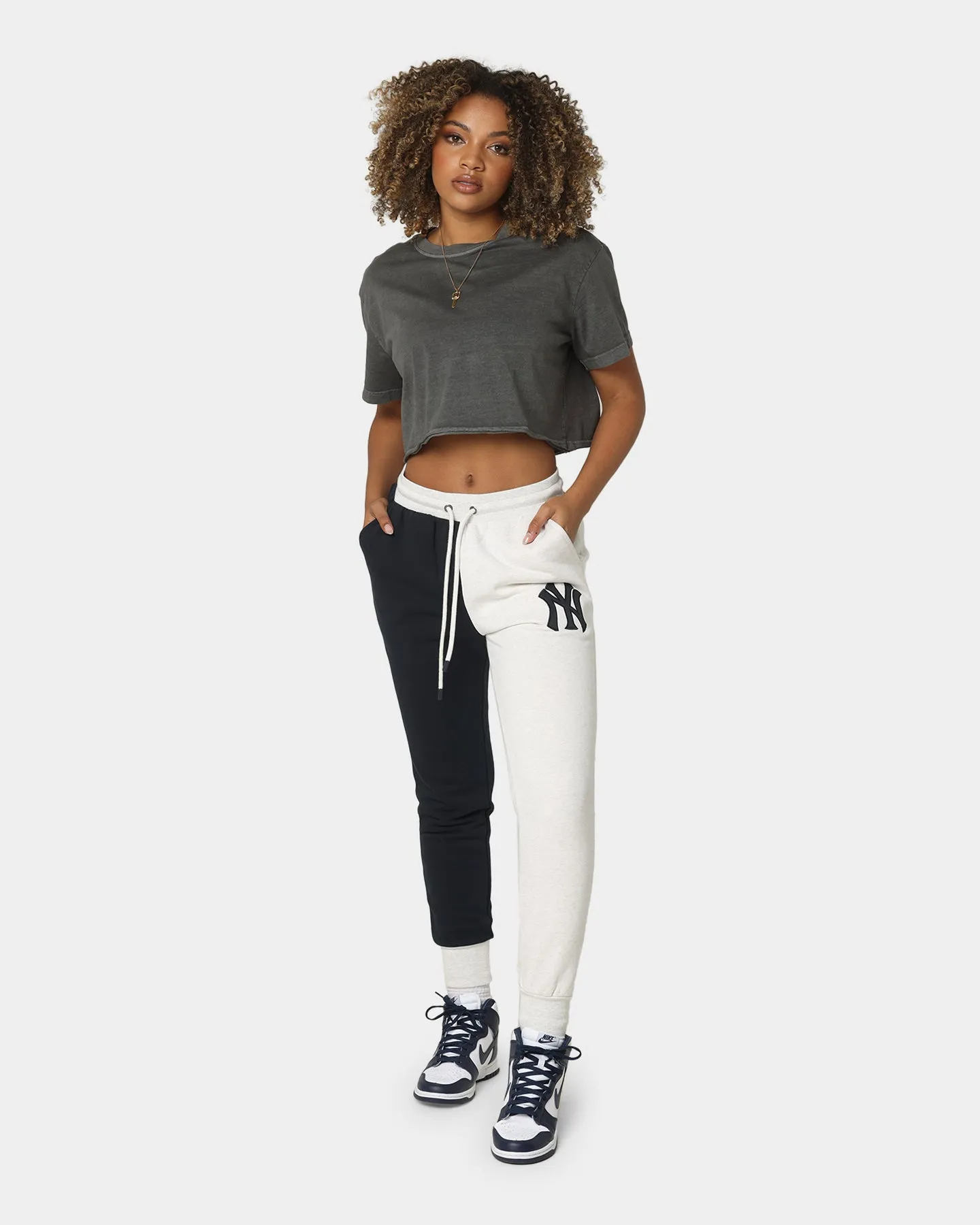 Majestic Athletic Women's New York Yankees Madi Duo Track Pants White Marle/Black