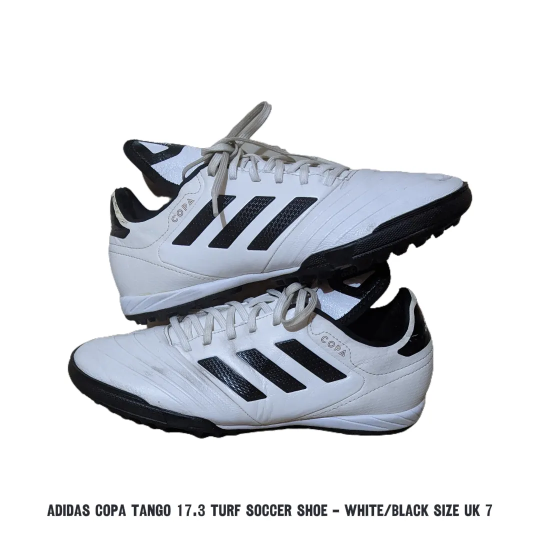Men,s Soccer Grippers Football Shoes