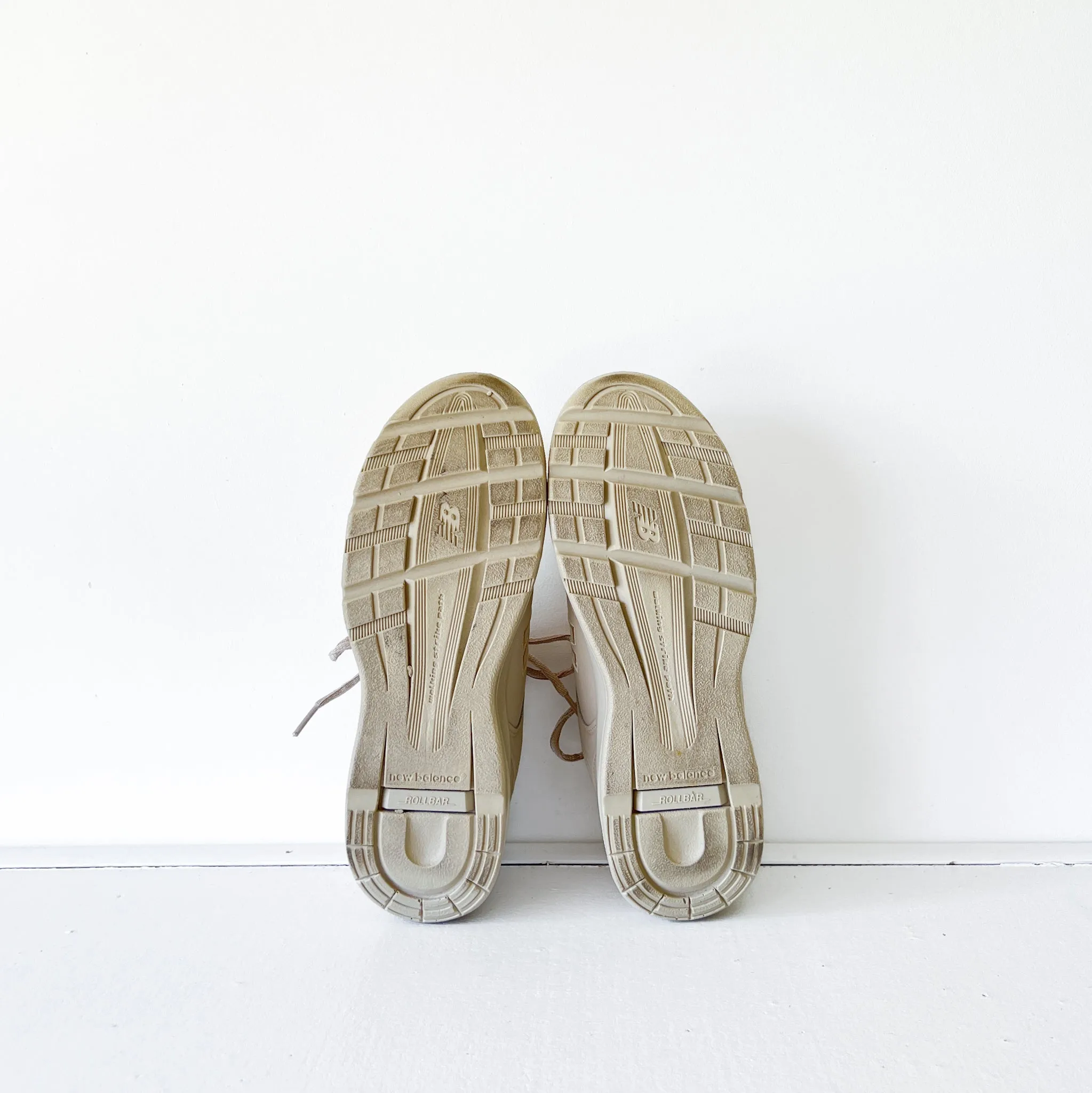 New Balance 812 RollBar Sneaker in Beige