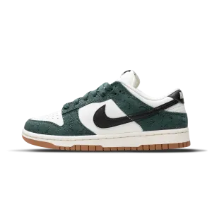 Nike Dunk Low Wmns 'Green Snake'