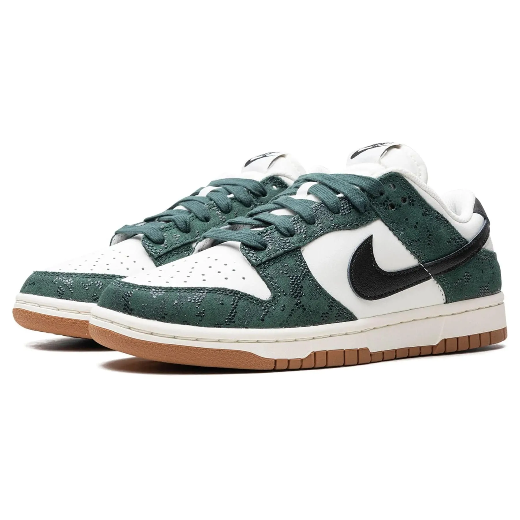 Nike Dunk Low Wmns 'Green Snake'