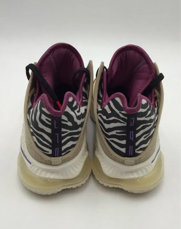 Nike Men's Multicolor Athletic Shoes - Size 9