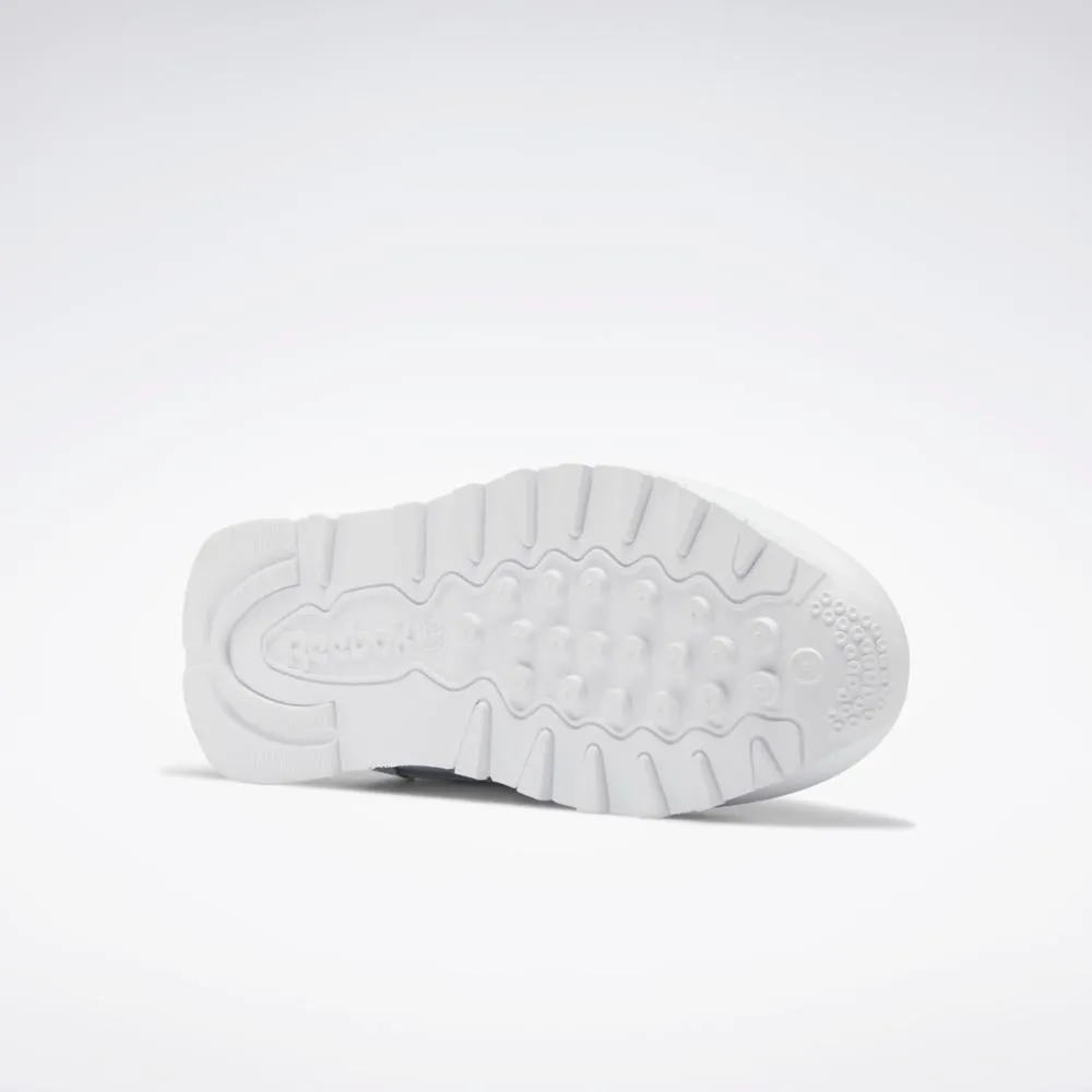 Reebok Footwear Kids Classic Leather FTWWHT/CBLACK/RADAQU