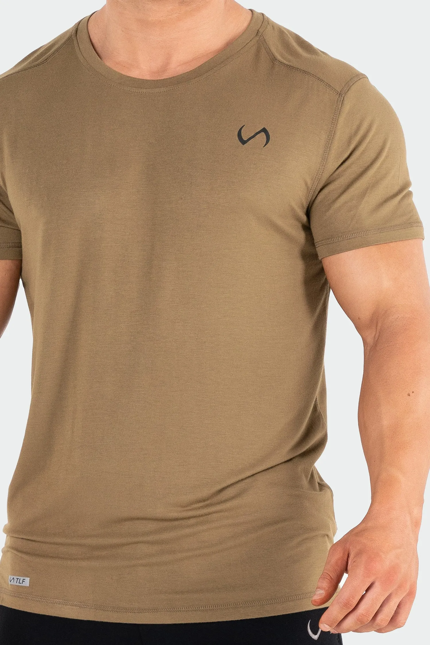 Root Performance Bamboo Crew Neck