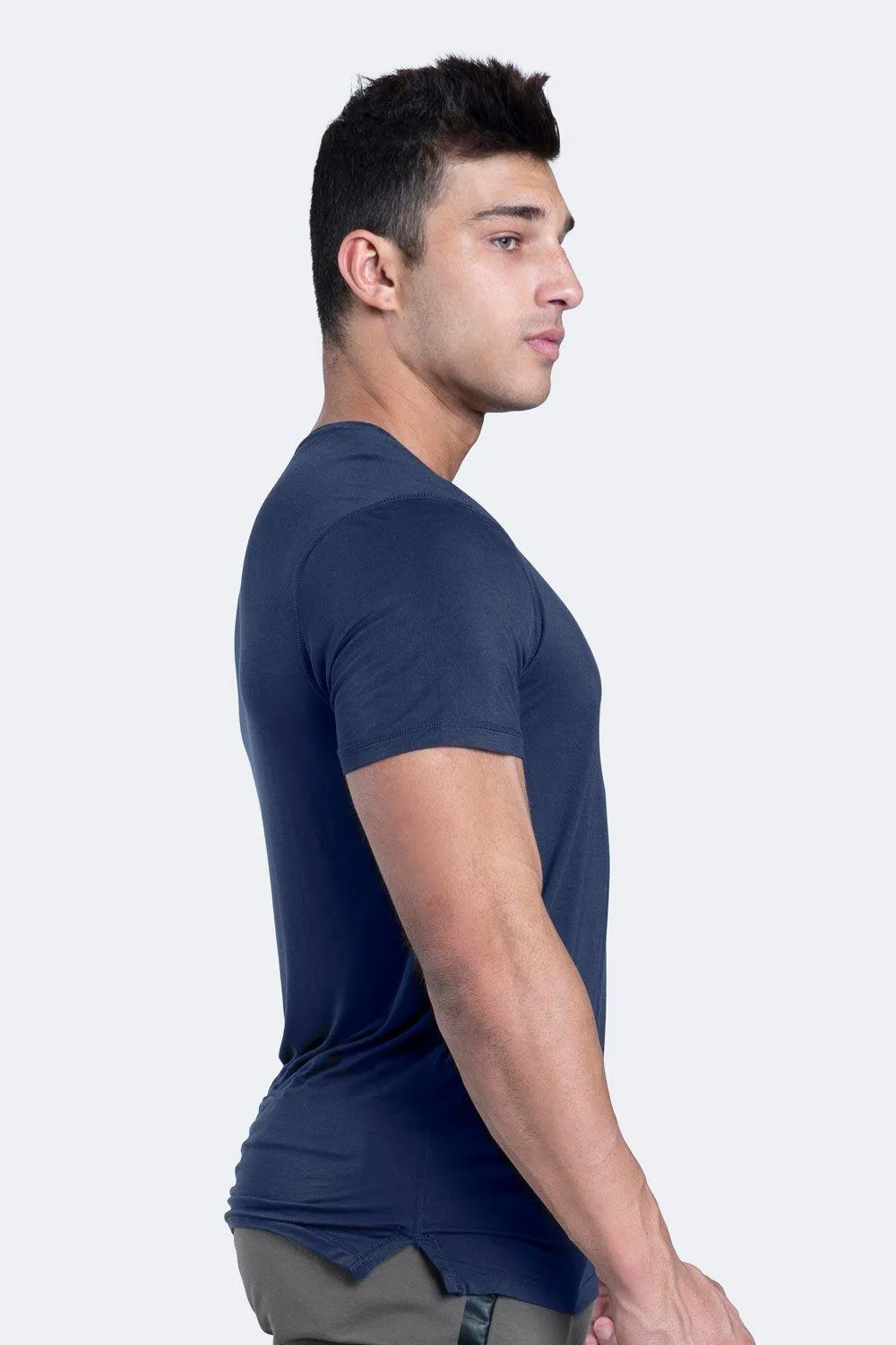 Root Performance Bamboo Crew Neck