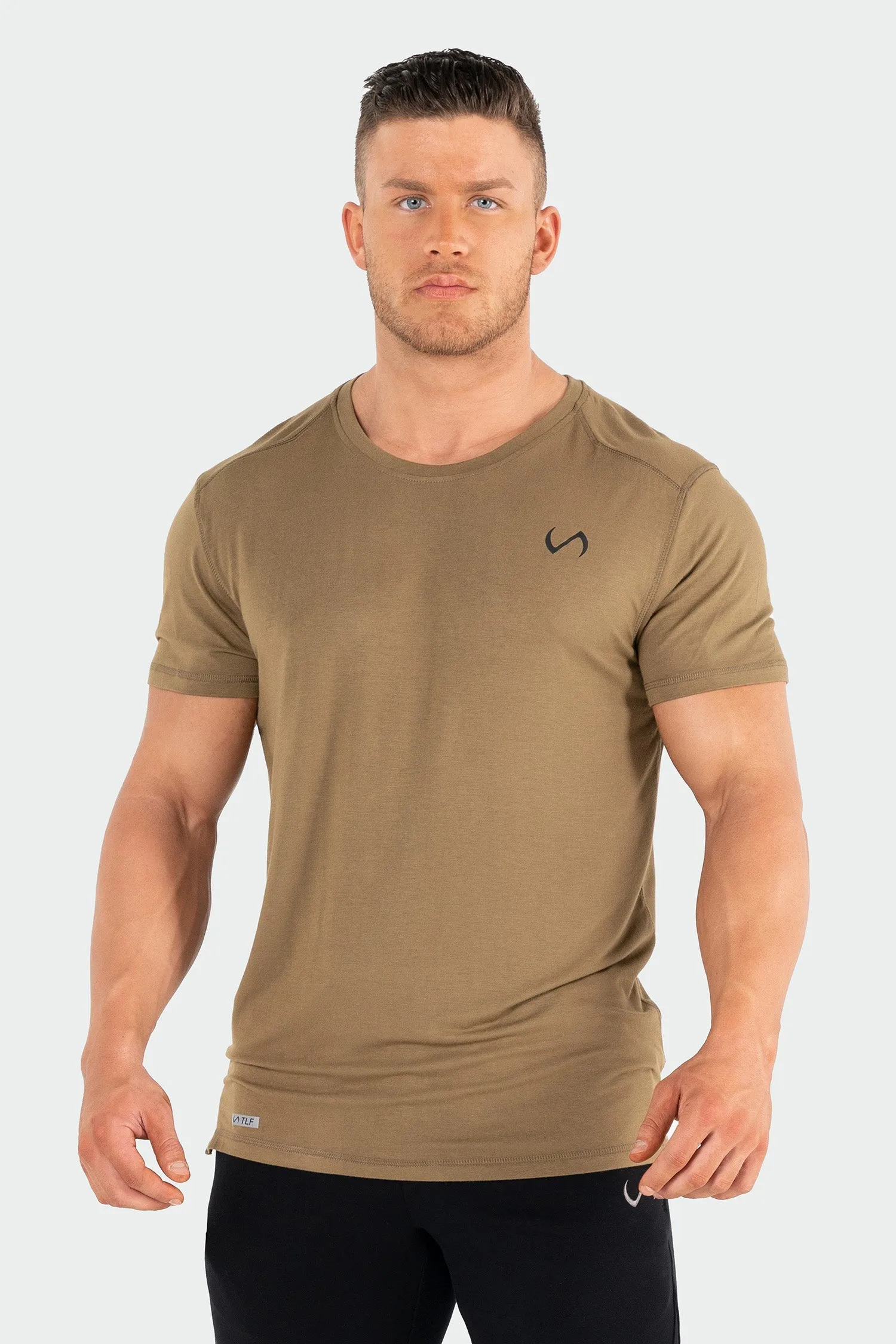 Root Performance Bamboo Crew Neck