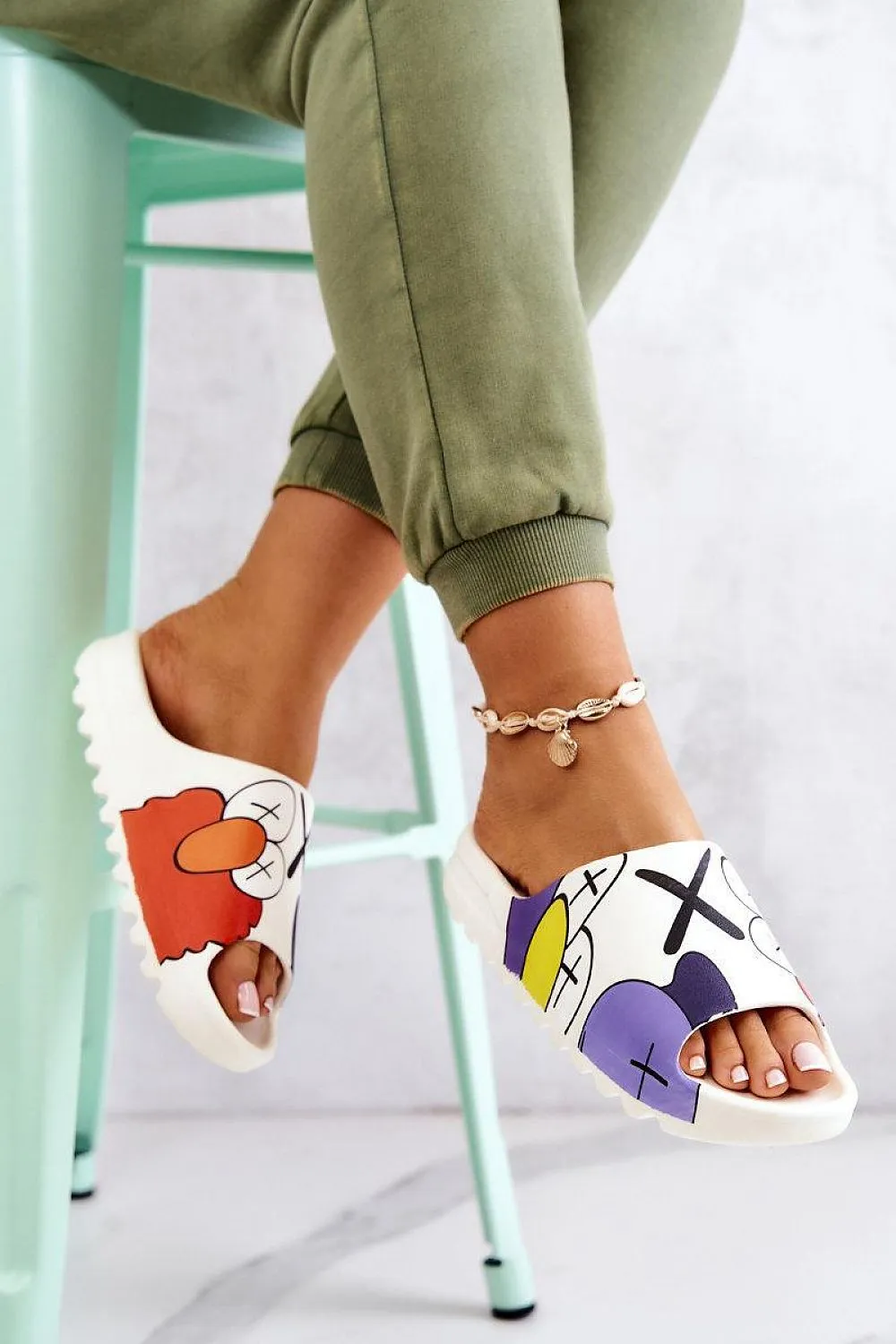 TEEK - Womens Graphic Rubber Slides