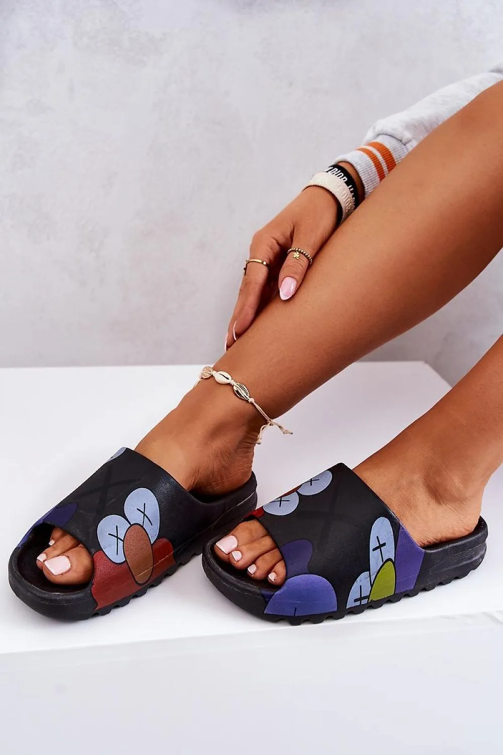 TEEK - Womens Graphic Rubber Slides