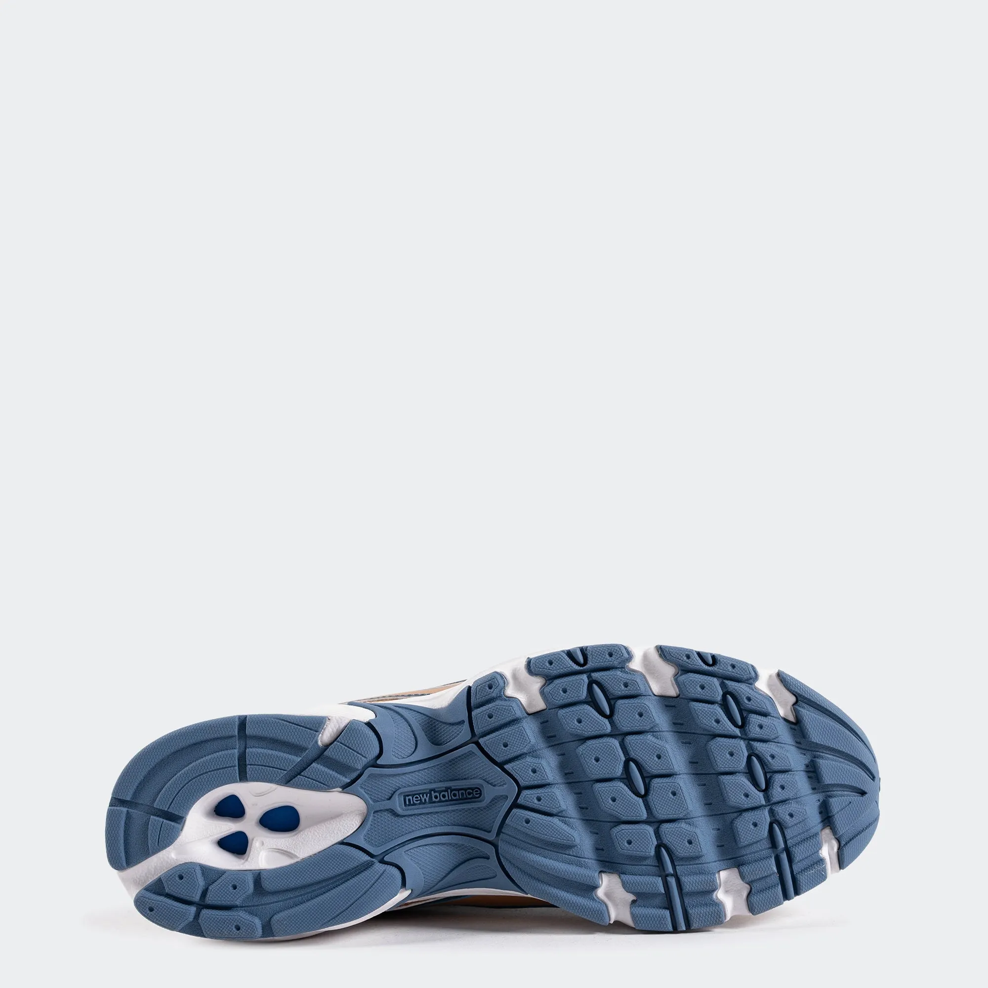 Unisex New Balance 740 Shoes Heron Blue